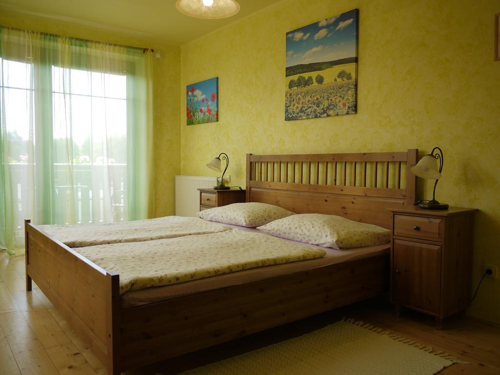 Penzion Pod Hradem Potštejn Extérieur photo
