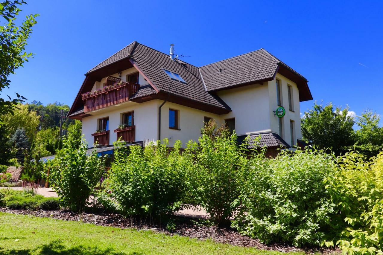 Penzion Pod Hradem Potštejn Extérieur photo